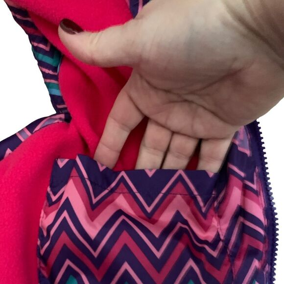 Vertical 9 Chevron Purple Pink Puffer Lined Fleece Vest with Hood Plus Size 16 - Picture 8 of 12